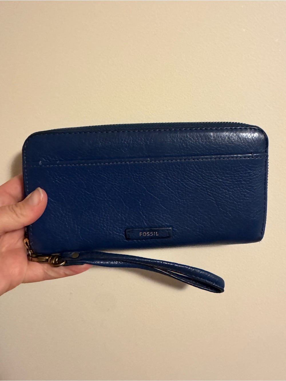 Fossil Leather Wristlet Wallet in Deep Blue